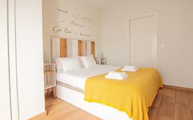 RentalSevilla Estiloso y luminoso apartamento en pleno centro